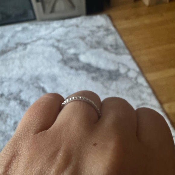 18K Solid White Gold halfway band .40 carats in Diamonds - Picture 7 of 7